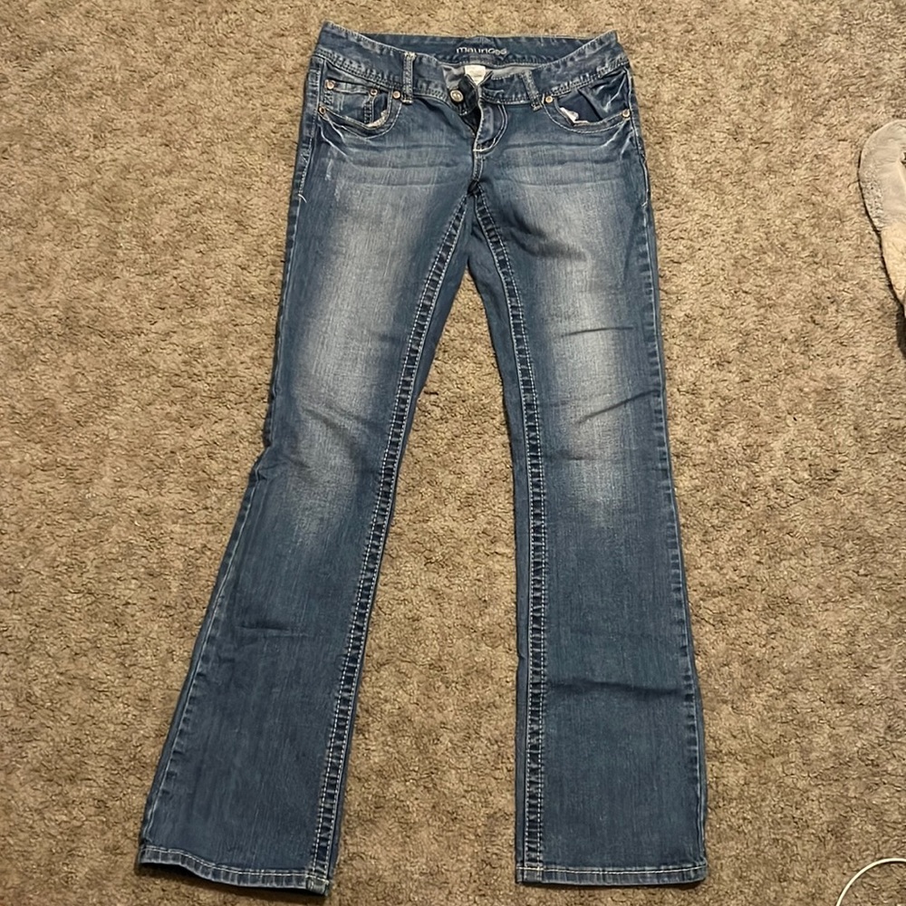 Low rise bootcut jeans